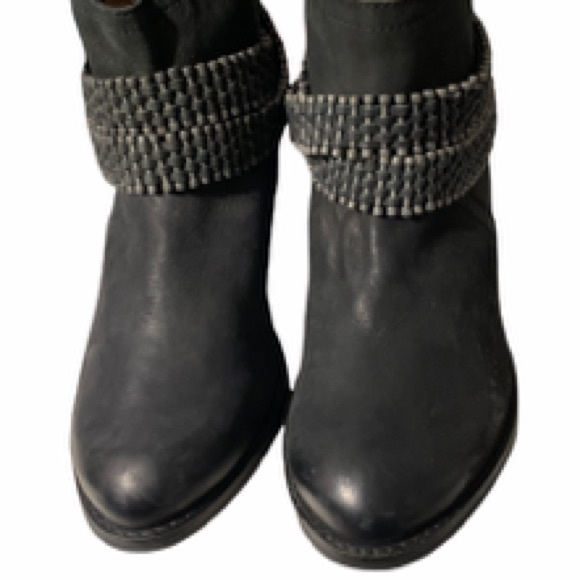 NWOT Matisse Planet Western Bootie - Picture 7 of 12